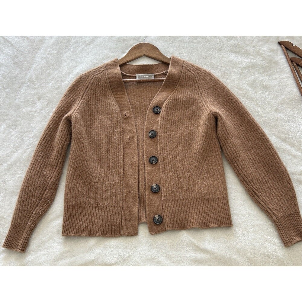 Everlane Womens Cardigan XS Felted Merino Sweater Chunky KNIT DEEP CAMEL COLOR - Picture 2 of 15